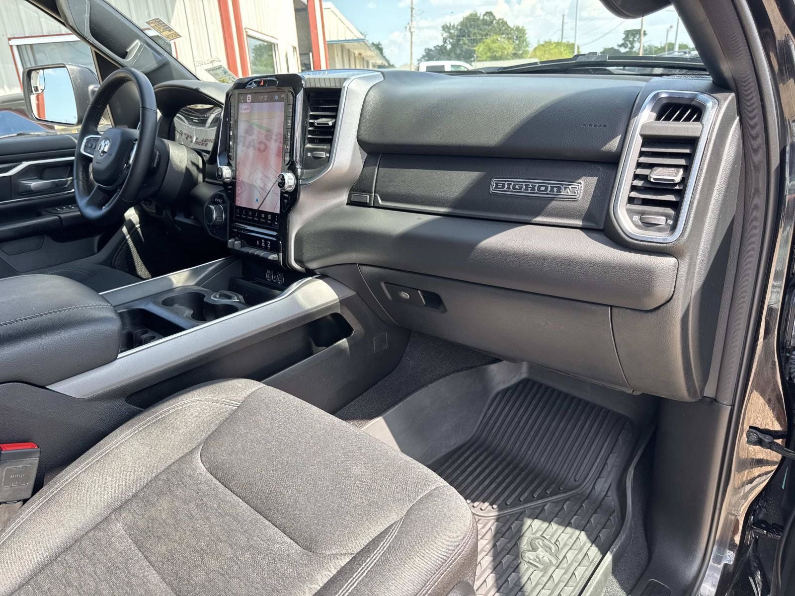 Used 2025 RAM 1500 Big Horn AWD/4WD image 12