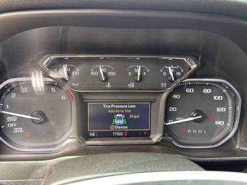Used 2020 GMC Sierra 1500 SLT RWD image 14