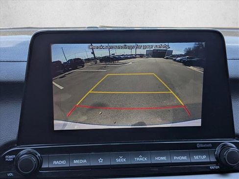 Used 2019 Kia Forte LXS image 14