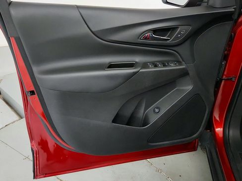 Certified 2024 Chevrolet Equinox LT w/ LPO, Floor Liner Package FWD image 17