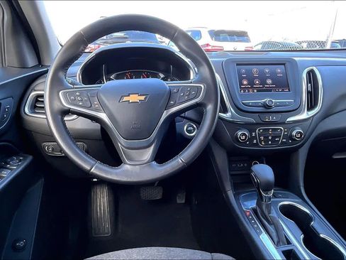 Used 2022 Chevrolet Equinox LT FWD image 6