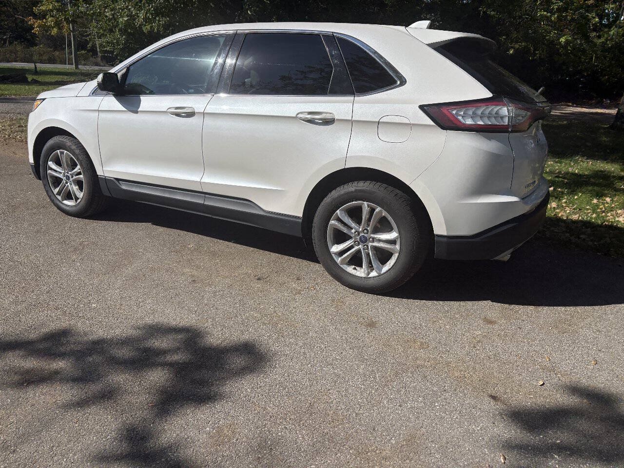 Used 2015 Ford Edge SEL w/ Equipment Group 201A AWD/4WD image 7