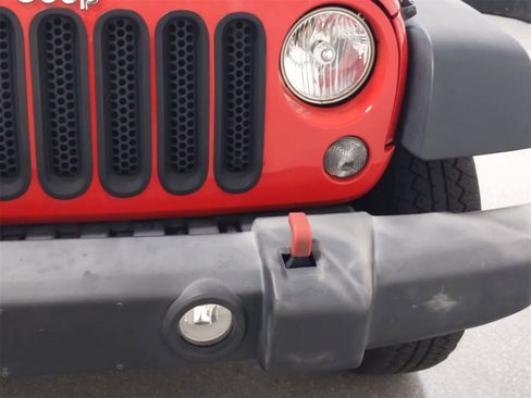 Certified 2018 Jeep Wrangler Unlimited Sport S image 18