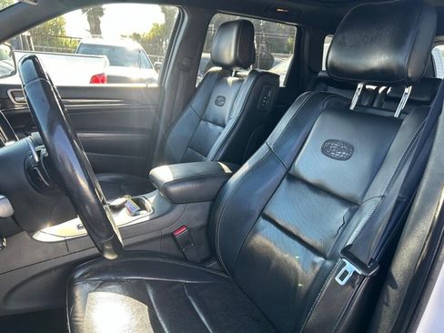 Used 2015 Jeep Grand Cherokee Overland w/ Advanced Technology Group RWD image 15