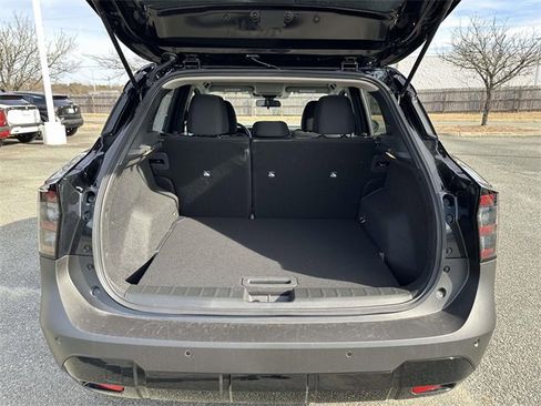 New 2026 Nissan Kicks SV image 12