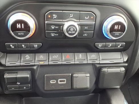 Used 2021 GMC Sierra 1500 SLT w/ SLT Convenience Package image 27