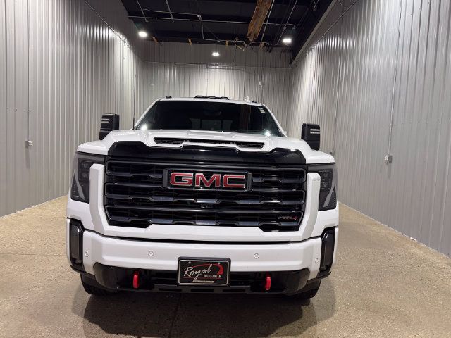 Used 2024 GMC Sierra 2500 AT4 w/ Technology Package AWD/4WD image 3