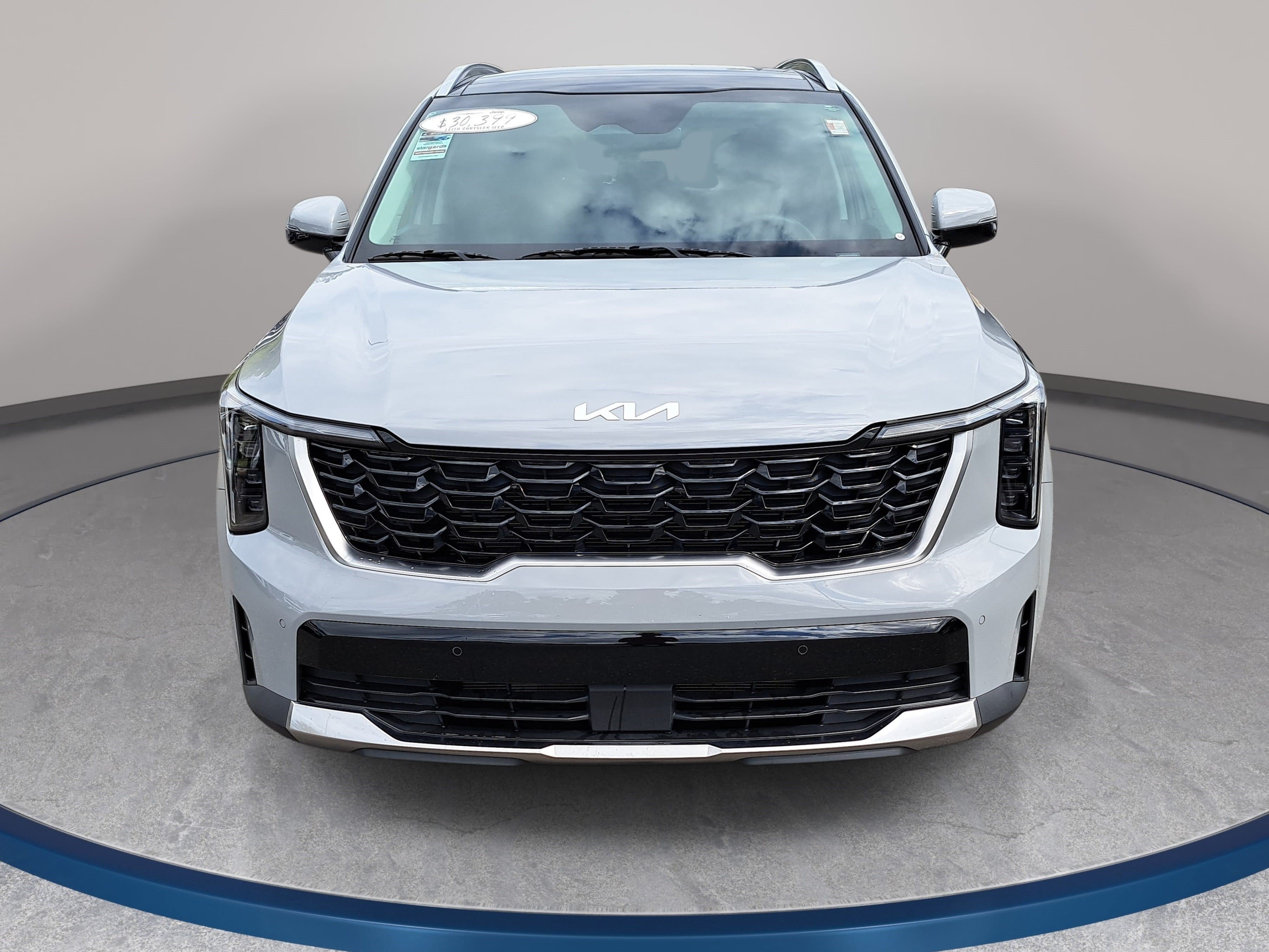 Used 2025 Kia Sorento S w/ Panoramic Sunroof Package FWD image 2