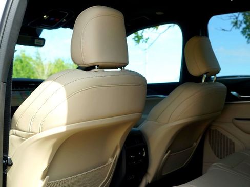 New 2025 Jeep Grand Cherokee Limited image 22