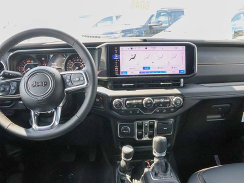 New 2026 Jeep Wrangler Unlimited Sahara AWD/4WD image 16
