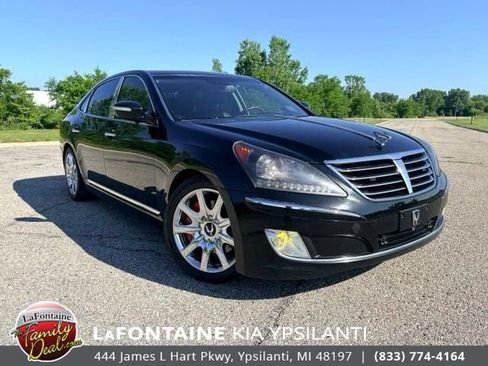 Used 2011 Hyundai Equus Signature RWD image 7