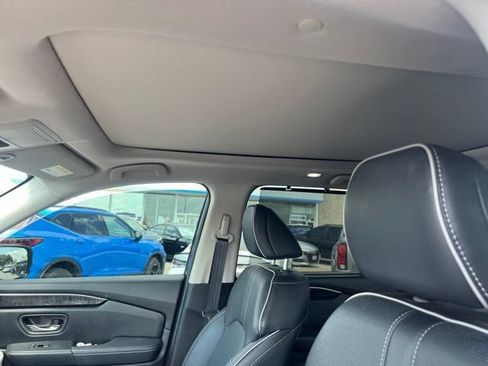 Used 2024 Honda Pilot Elite image 9