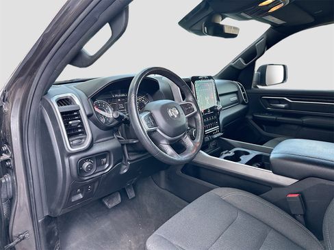 Used 2021 RAM 1500 Big Horn image 9