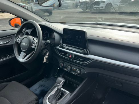 Used 2023 Kia Forte LXS w/ LXS Technology Package image 13