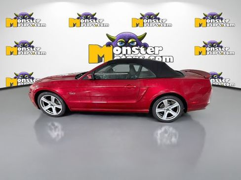 Used 2013 Ford Mustang GT Premium w/ Electronics Pkg RWD image 7