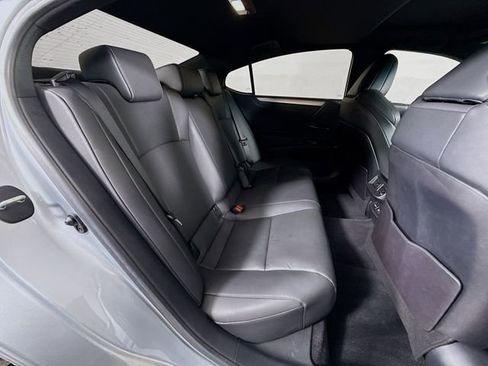 Used 2023 Lexus ES 350 F Sport w/ Accessory Package (Z2) image 29