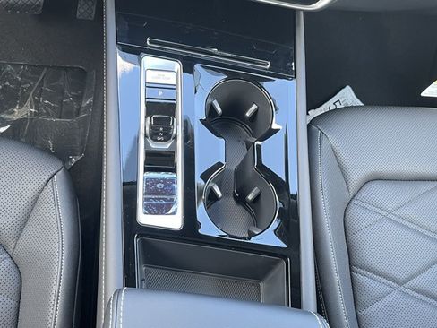 New 2026 Volkswagen Atlas SE AWD/4WD image 11