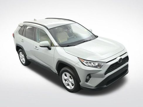 Used 2021 Toyota RAV4 XLE FWD image 20