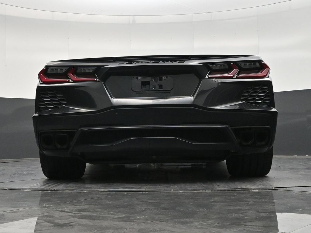 Used 2025 Chevrolet Corvette Stingray Preferred Cpe w/ Stealth Interior Trim Package RWD image 22