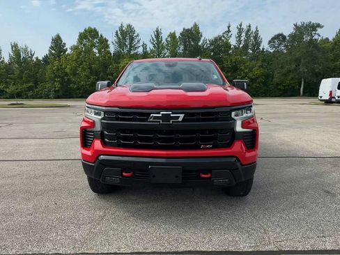 Certified 2022 Chevrolet Silverado 1500 LT Trail Boss w/ LT Trail Boss Premium Package AWD/4WD image 3