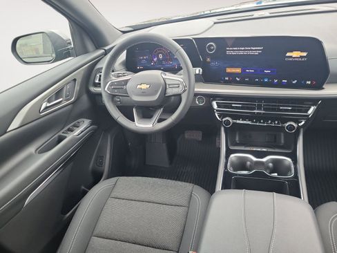 New 2026 Chevrolet Traverse LT w/ LPO, Floor Liner Package image 11