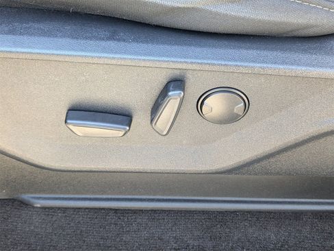 Used 2022 Ford F150 XLT w/ Equipment Group 302A High image 21