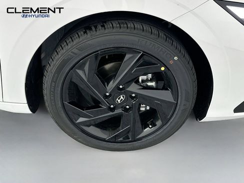 New 2026 Hyundai Elantra Sport FWD image 30