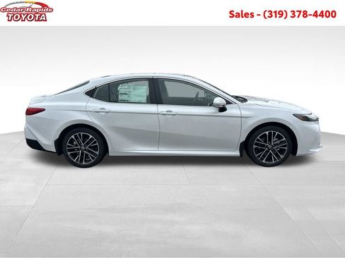New 2026 Toyota Camry XLE AWD/4WD image 6