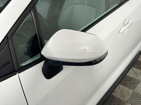 Used 2024 Toyota Corolla SE FWD image 13