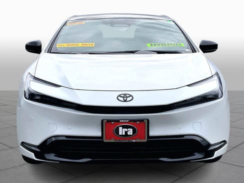 New 2026 Toyota Prius AWD image 3