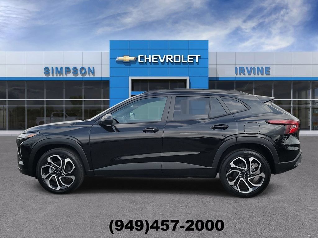 Used 2026 Chevrolet Trax RS w/ Driver Confidence Package FWD image 5