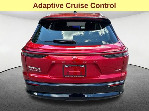 Used 2025 Toyota Crown Signia AWD/4WD image 9