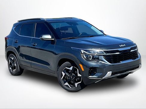 Used 2024 Kia Seltos EX AWD/4WD image 13
