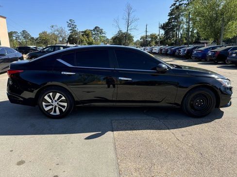 Used 2020 Nissan Altima 2.5 S image 4