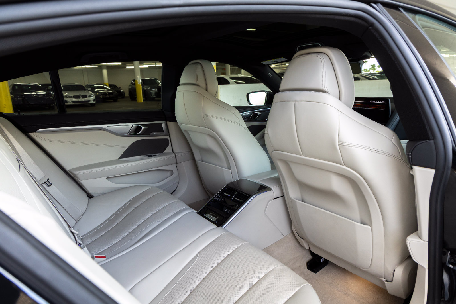 Certified 2025 BMW 840i xDrive AWD/4WD image 27
