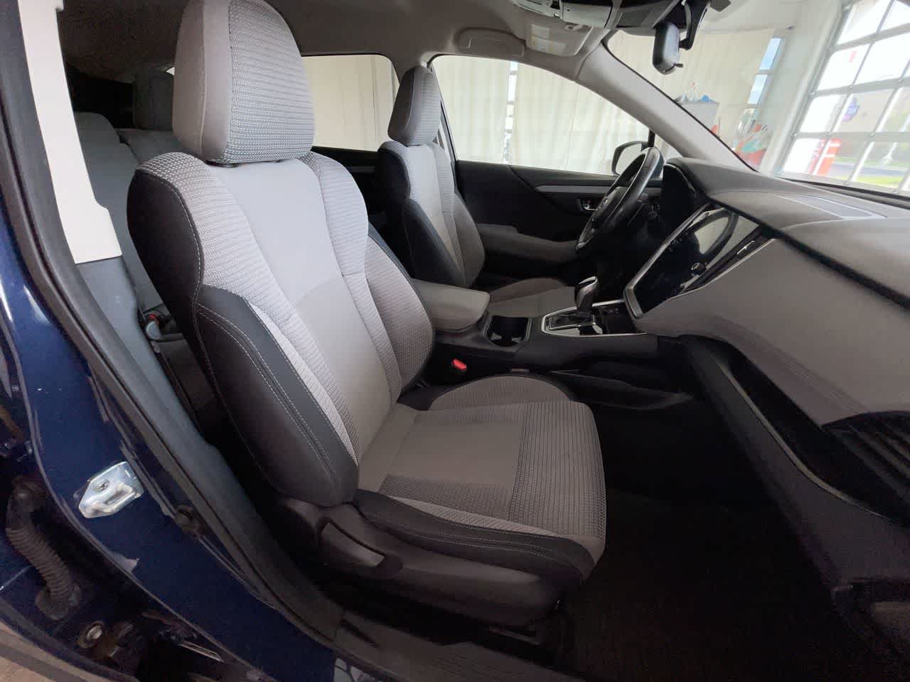 Used 2024 Subaru Outback Premium AWD/4WD image 24
