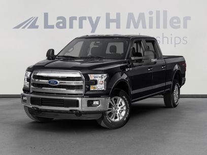 Used 2017 Ford F150 Lariat w/ Equipment Group 501A Mid