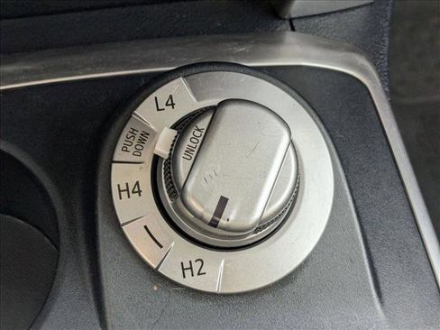 Used 2017 Toyota 4Runner SR5 image 12