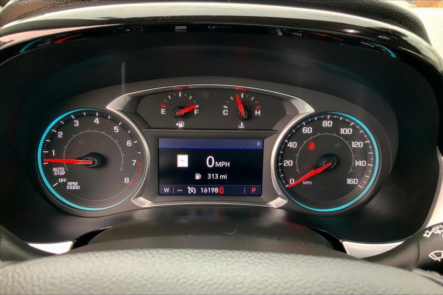 Used 2020 Chevrolet Traverse LT w/ LT Premium Package AWD/4WD image 19
