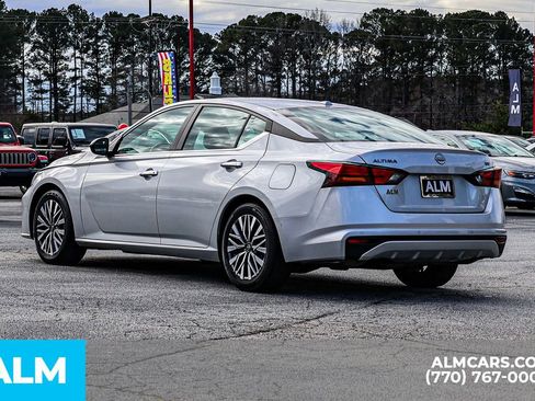 Used 2024 Nissan Altima 2.5 SV image 7