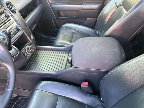 Used 2015 Honda Pilot Touring image 36