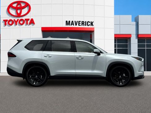 New 2026 Toyota Grand Highlander AWD Hybrid image 6