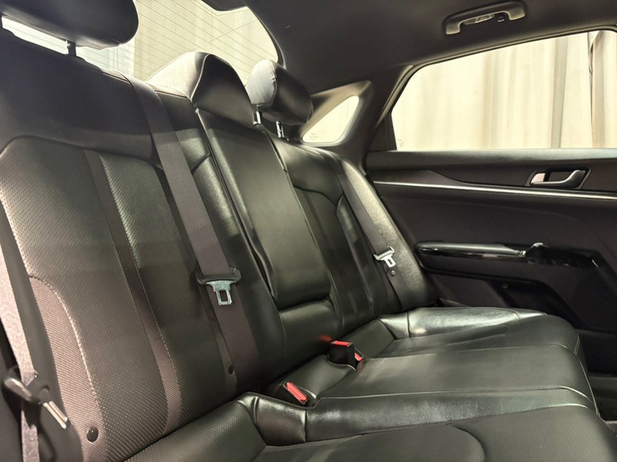 Used 2023 Kia K5 GT FWD image 23