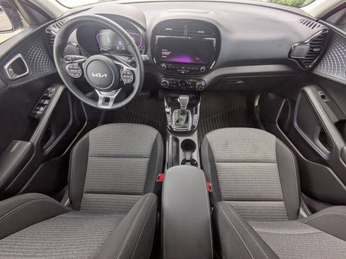 Used 2023 Kia Soul EX FWD image 13