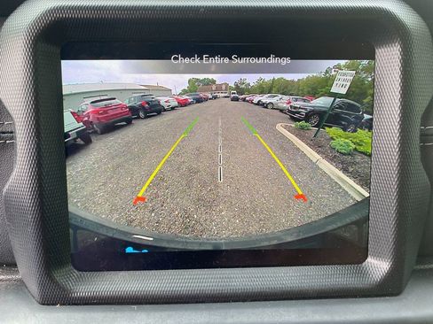 Used 2023 Jeep Wrangler Sahara image 21