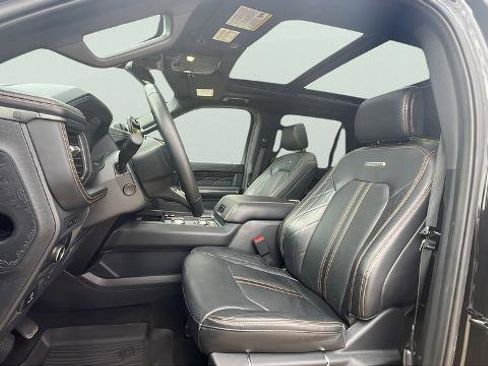 Certified 2024 Ford Expedition Max Platinum image 14