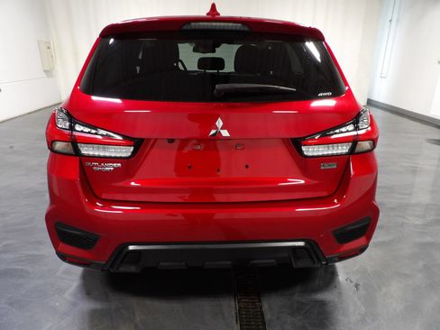 Used 2025 Mitsubishi Outlander Sport SE AWD/4WD image 6