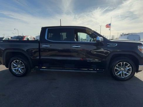 Used 2019 GMC Sierra 1500 SLT w/ SLT Premium Plus Package image 9