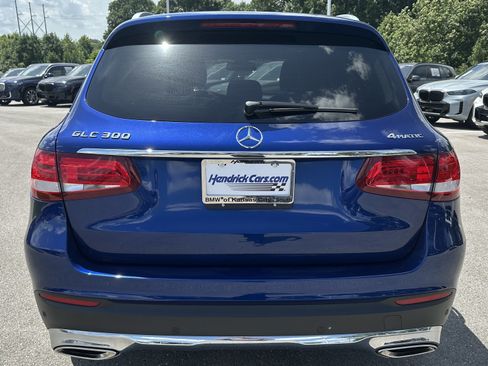 Used 2018 Mercedes-Benz GLC 300 4MATIC image 9