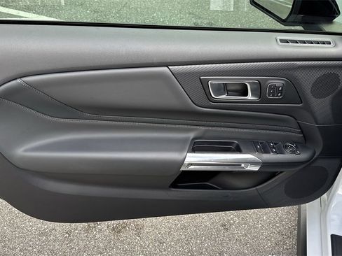 Used 2024 Ford Mustang GT Premium image 40